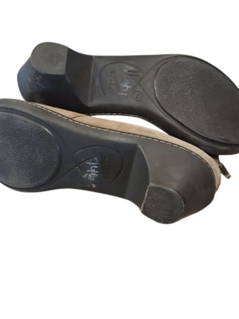Dansko SZ 36/6 Bonita Tan Suede 2